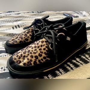 TUK leopard creeper shoe